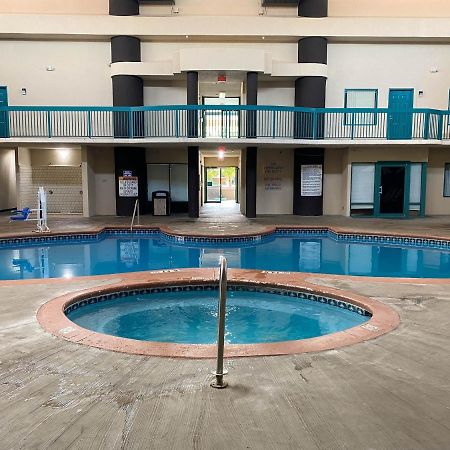 Motel 6 Savannah Ga Gateway & I95 Extérieur photo