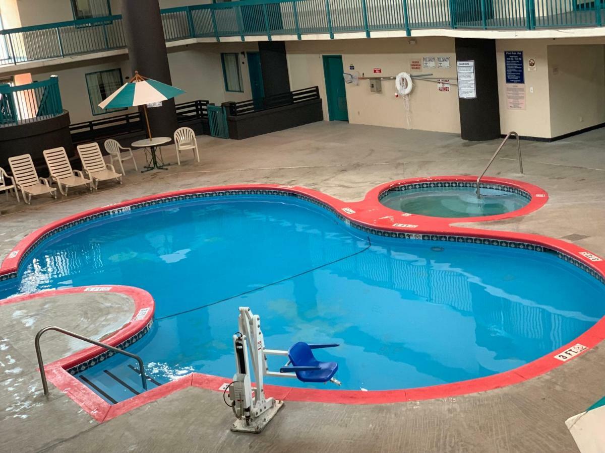 Motel 6 Savannah Ga Gateway & I95 Extérieur photo